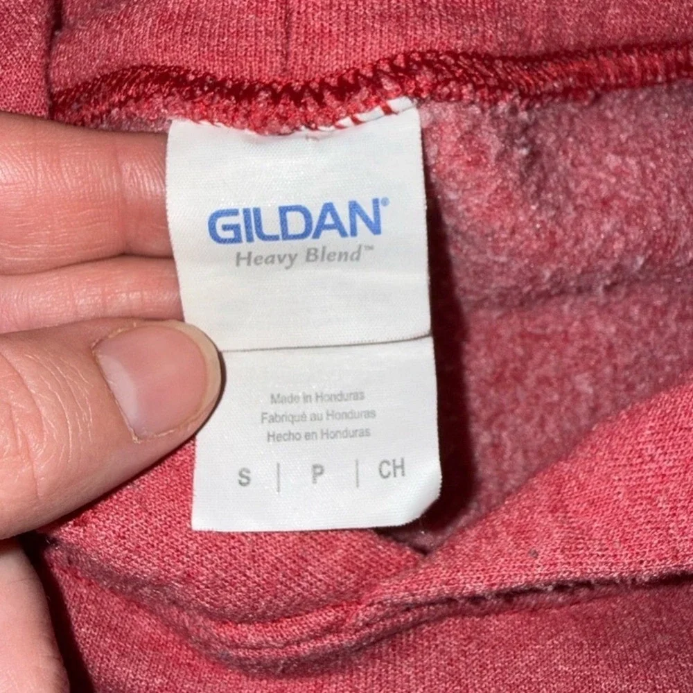 Gildan Heavy Blend Philadelphia EST 1682 Hoodie Red Heather Graphic Sweatshirt S